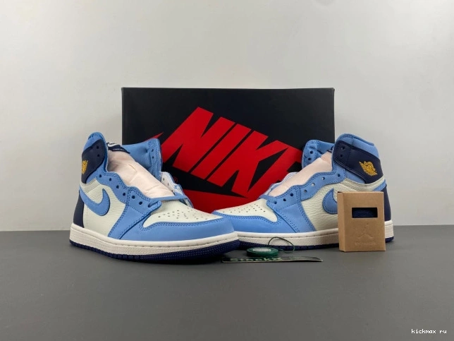 Cheap MAX Air OG 1 Jordan First High in Flight WMNS FD2596-400 0727